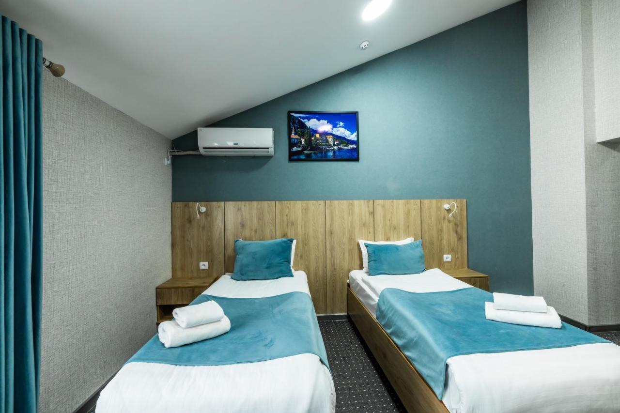 Bobur Hotel Tashkent Exterior photo